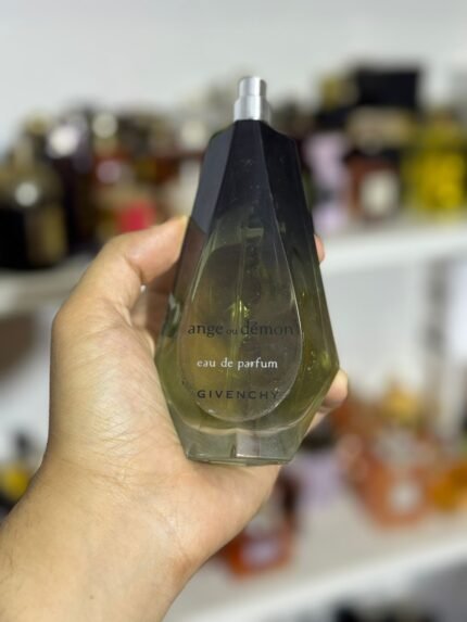 Givenchy Ange ou Démon EDP