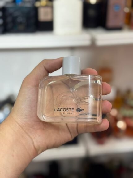 Lacoste Essential EDT