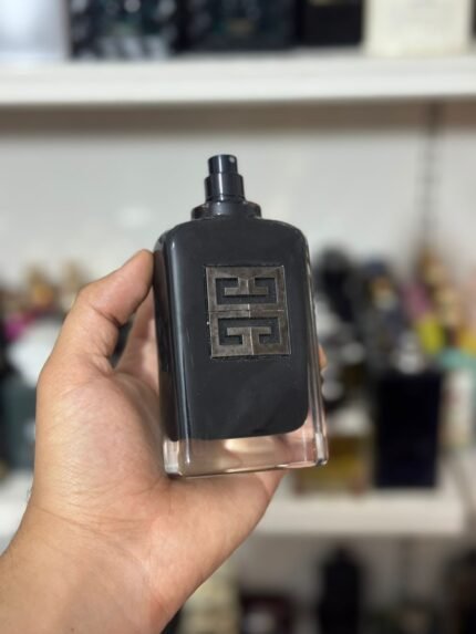 Givenchy Gentleman society