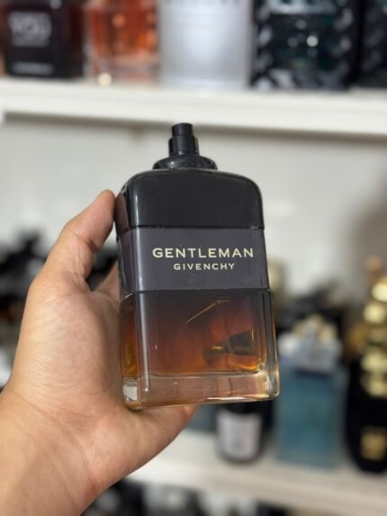 Givenchy Gentleman Reserve Privee EDP