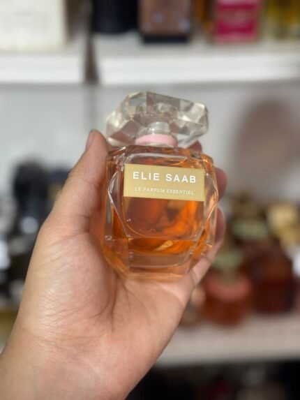 Elie Saab Le Parfum Essentiel EDP